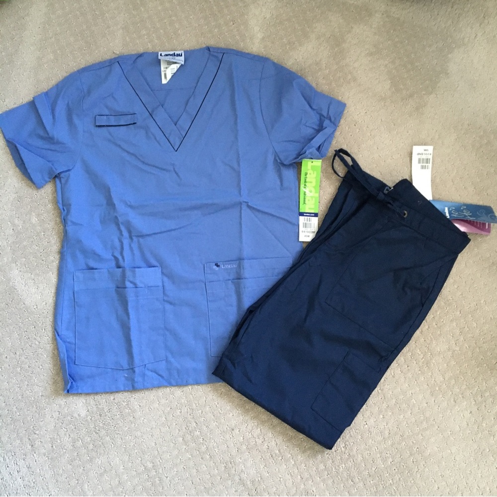 NWT Landau Scrub set | top and bottom
